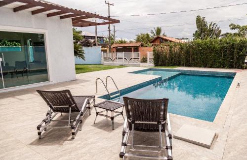 Caravelas House | Pet-Friendly Oasis with Pool in Buzios - Rated 8.8/10