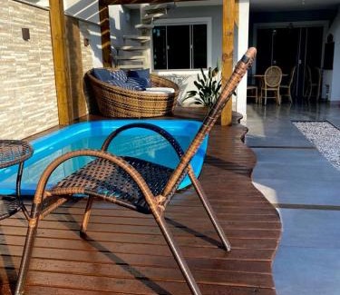 Ze Amandio House | Discover Casa com piscina: Pet-Friendly with Pool & Breakfast