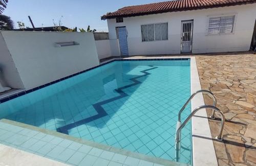 Peruibe House | Inviting Casa com Piscina: Pet-Friendly & Family Enjoyment