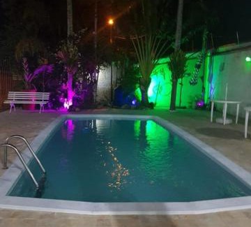 Jardim Veneza House | Relaxing Retreat at Casa com Piscina with Pool & Pets Welcome
