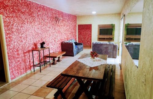 Brotas House | Relaxing Getaway at Casa com Piscina - Canto do Sabia