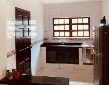 Caraguatatuba House | Relaxing Retreat at Casa com piscina with Pool & Pet Friendly