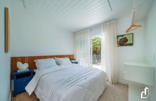 Canto Grande House | Family-Friendly Retreat with Pool & Oceanfront Views