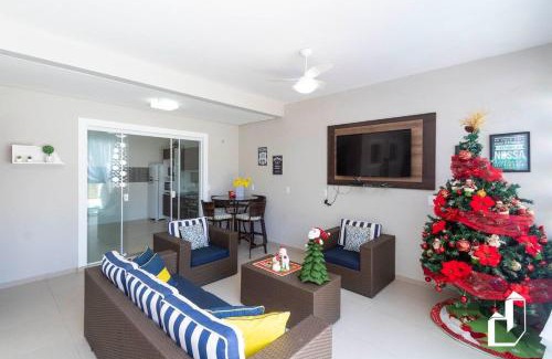 Canto Grande House | Family-Friendly Casa with Pool and 8 Bedrooms for Fun Getaways