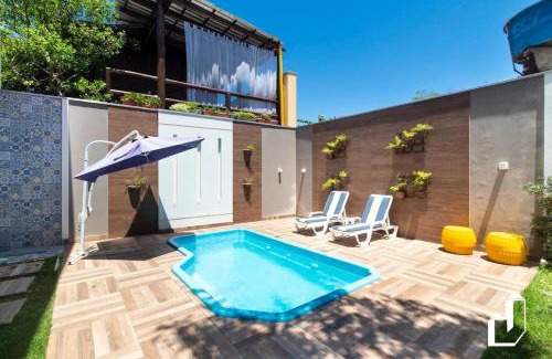 Canto Grande House | Family-Friendly Casa with Pool and 8 Bedrooms for Fun Getaways