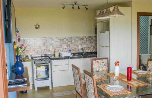 Garopaba House | Inviting Oasis with Pool and Lake View - Guest Rated 9.9