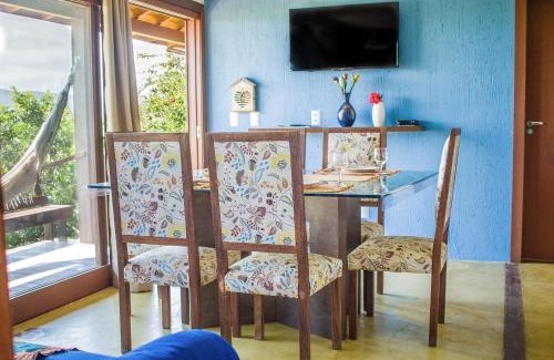 Garopaba House | Inviting Oasis with Pool and Lake View - Guest Rated 9.9