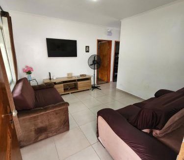 Jardim Praia Grande House | Ideal Getaway: Casa with Pool & Wi-Fi in Mongagua, SP