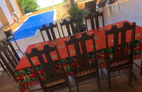 Neva Villa | Relax at Casa com Piscina in Cascavel's Prime Location