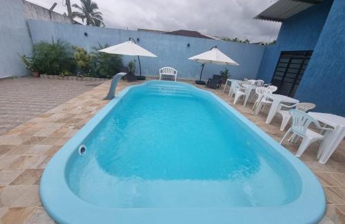 Balneario Praia do Pernambuco House | Experience Guarujá Praia de Pernambuco with Ocean View Pool