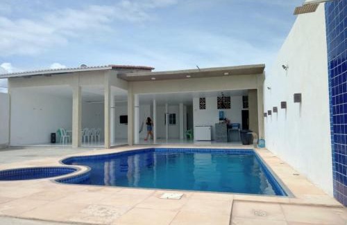 Aracati House | Relax at Casa com Piscina with Oceanfront Views & Spa