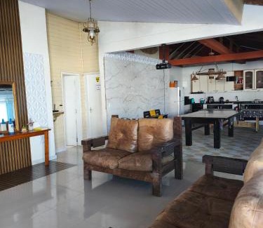 Matinhos House | Pet-Friendly Casa c piscina matinhos with Oceanfront Pool