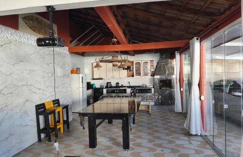 Matinhos House | Pet-Friendly Casa c piscina matinhos with Oceanfront Pool