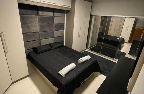 Santo Cristo Apartment | Inviting Casa Com Piscina: Family-Friendly in Porto Maravilha