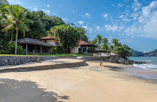 Mangaratiba House | Casa com praia particular em Mangaratiba - Mangaratiba