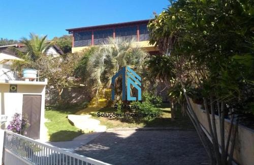 Ingleses Sul House | Casa 16: Steps from the Beach, Family and Pet Friendly