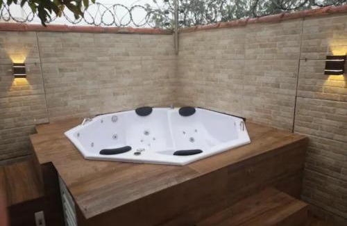 Chapada dos Guimaraes House | Relaxing Retreat with Spa, Hot Tub & Pet-Friendly Options