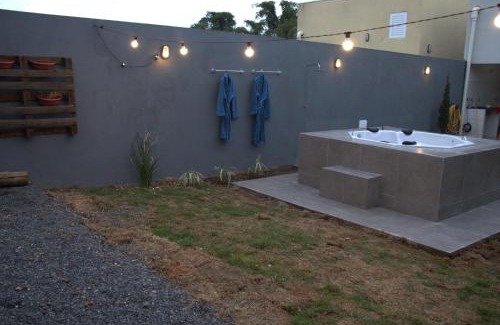 Chapada dos Guimaraes House | Relaxing CASA COM SPA Near Center with Hot Tub & Pet Friendly