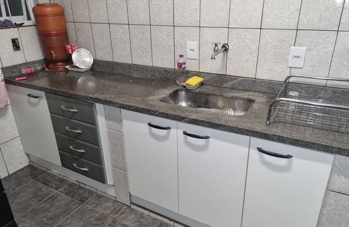 Regiao Urbana Homogenea VI House | Cozy Casa with Suite, Living Room & Kitchen Awaits You