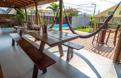 Barra Velha House | Inviting Casa com Varanda Incrível with Pool & Ocean View