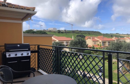 Atalaia Apartment | Casa com Vista: Unmatched Golfview & Family-Friendly Amenities