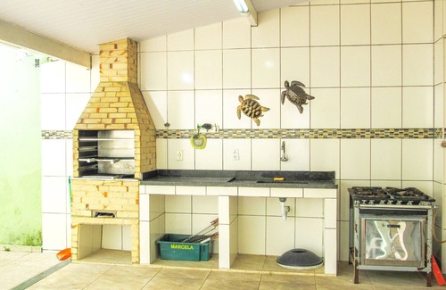 Garatucaia House | Casa with Pool & Ocean Views, Steps from Garatucaia Beach