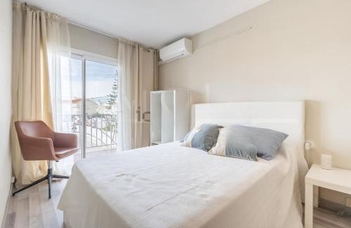 Comarruga House | Discover Casa La Creu: Your Ideal Budget-Friendly Stay