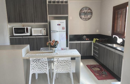 Jardim Gloria House | Welcoming Casa Completa in Vale dos Vinhedos - Pet Friendly