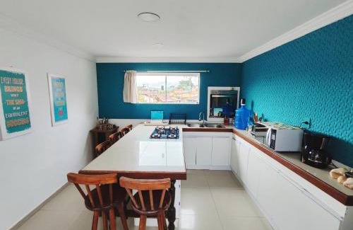 Ossos House | Ideal Getaway: Linda Casa Just 70m from the Beach