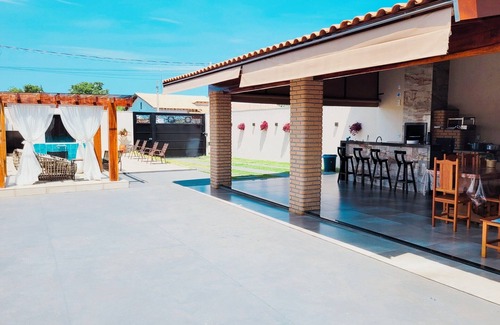 Tanabi House | Relax in Casa Completa: Pool, Sauna & Gourmet Area