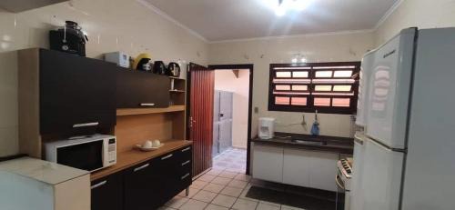 Balneario Tres Marias House | Relaxing Retreat with Pool & Hot Tub Near the Beach