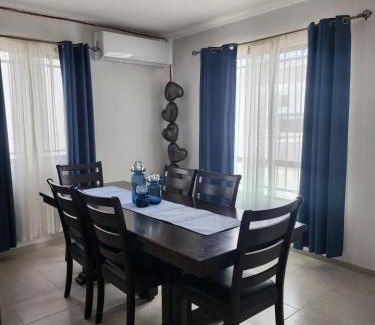 Merida House | Family-Friendly Casa con Alberca: Pool and Pet Welcome