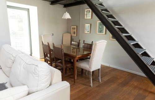 Segovia House | Pet-Friendly Casa bajo el Acueducto with Garage Parking
