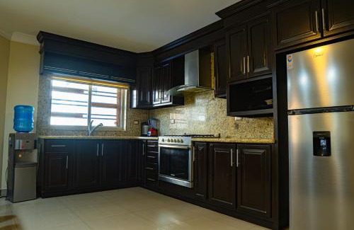 Zona Dorada Villa | Group Getaway: Casa con Alberca - Pet Friendly & Pool Access