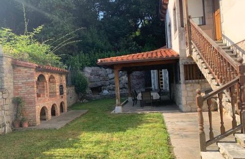 Pechon House | Discover Casa con Jardín en Pechón - Pet & Child Friendly