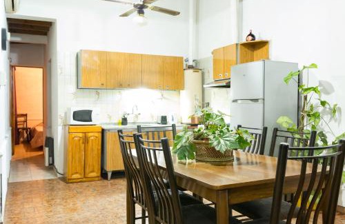 Godoy Cruz Apartment | Family-Friendly Casa with Garage in Prime Godoy Cruz Location