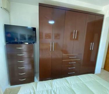 Parana House | Pet-Friendly Casa with Parking in South City, Rated 10/10
