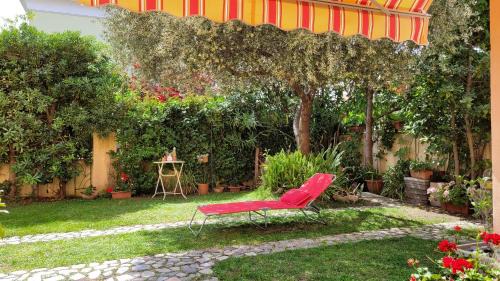 Arbatax House | Private Garden Retreat - Guest Rated 10/10 and Child Friendly