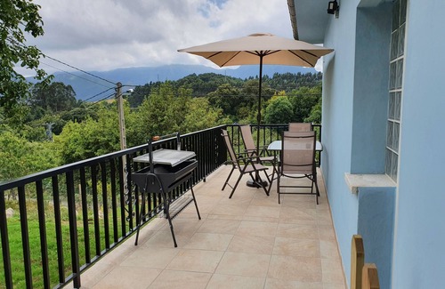 Sebreno House | Casa con Jardin: Family-Friendly Retreat Near the Beach