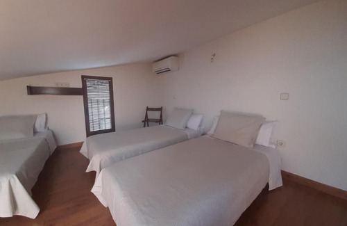 Piedralaves House | Cozy Casa with Patio & Fireplace in Piedralaves