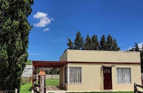 Partido de Chascomus House | Pet-Friendly Casa con PILETA: Oceanfront Relaxation Awaits