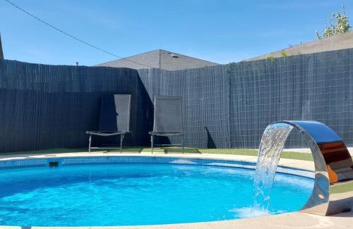 Portela de Portomourisco House | Casa con piscina climatizada y barbacoa