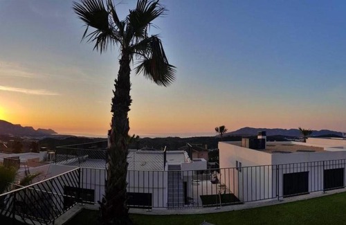 Polop House | Relaxing Retreat at Casa con Piscina Privada Polop