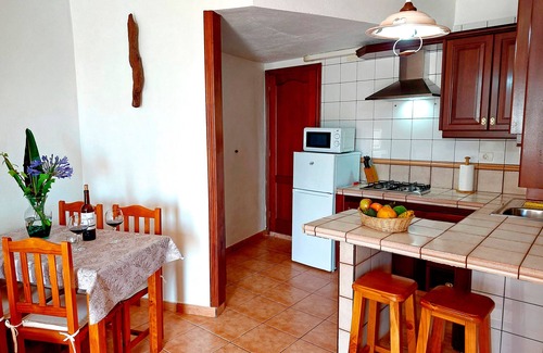 Barlovento House | Inviting Casa con Piscina Compartida en Barlovento, La Palma