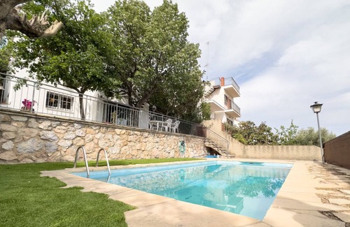 Viladecans House | Casa con Piscina en Viladecans