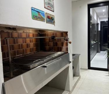 Corrientes House | Casa con Piscina sobre Laguna Brava - Tranquilidad y Naturaleza en Barrio Privado