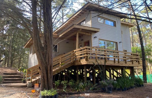 Carilo House | Exceptional Casa con Tiny House - Perfect for Families & Pets