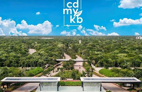 Villa Juarez House | Scenic Jungle Views at Casa con Vista en la Rivera Maya