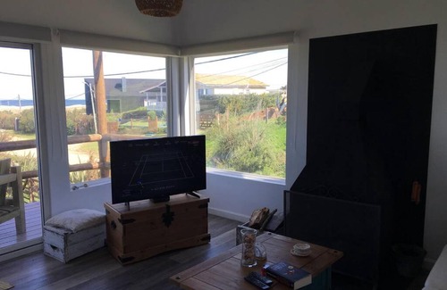 Balneario Buenos Aires Apartment | Beachfront Casa con Vista al Mar - 10/10 Guest Rated