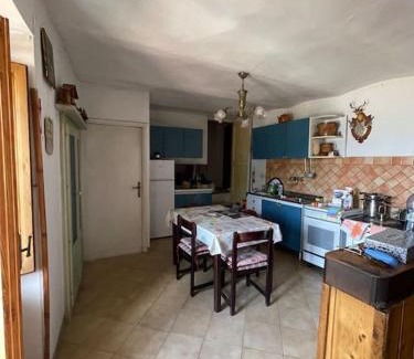 Civitella Alfedena Apartment | Casa con vista lago